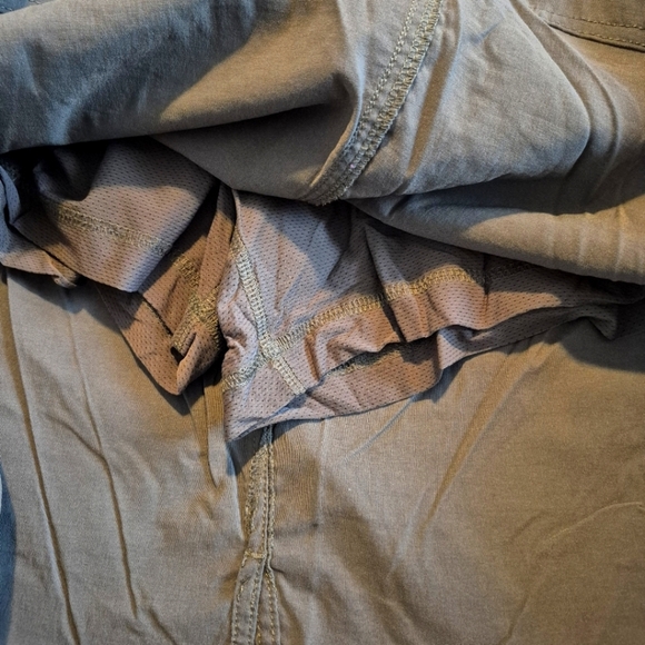 Duluth Trading Co women's size 16 green Dry on the Fly skirt, 4 pockets VGUC - Picture 4 of 5